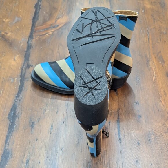 Leather, low-heeled boots - Size 38, 3 colours. Striking, practical, fun. - Picture 2 of 8